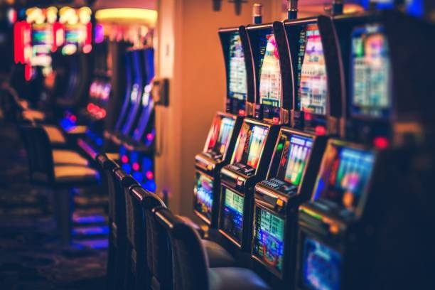 Bikini Paradise slot reels and payline display on kakakslot88 login